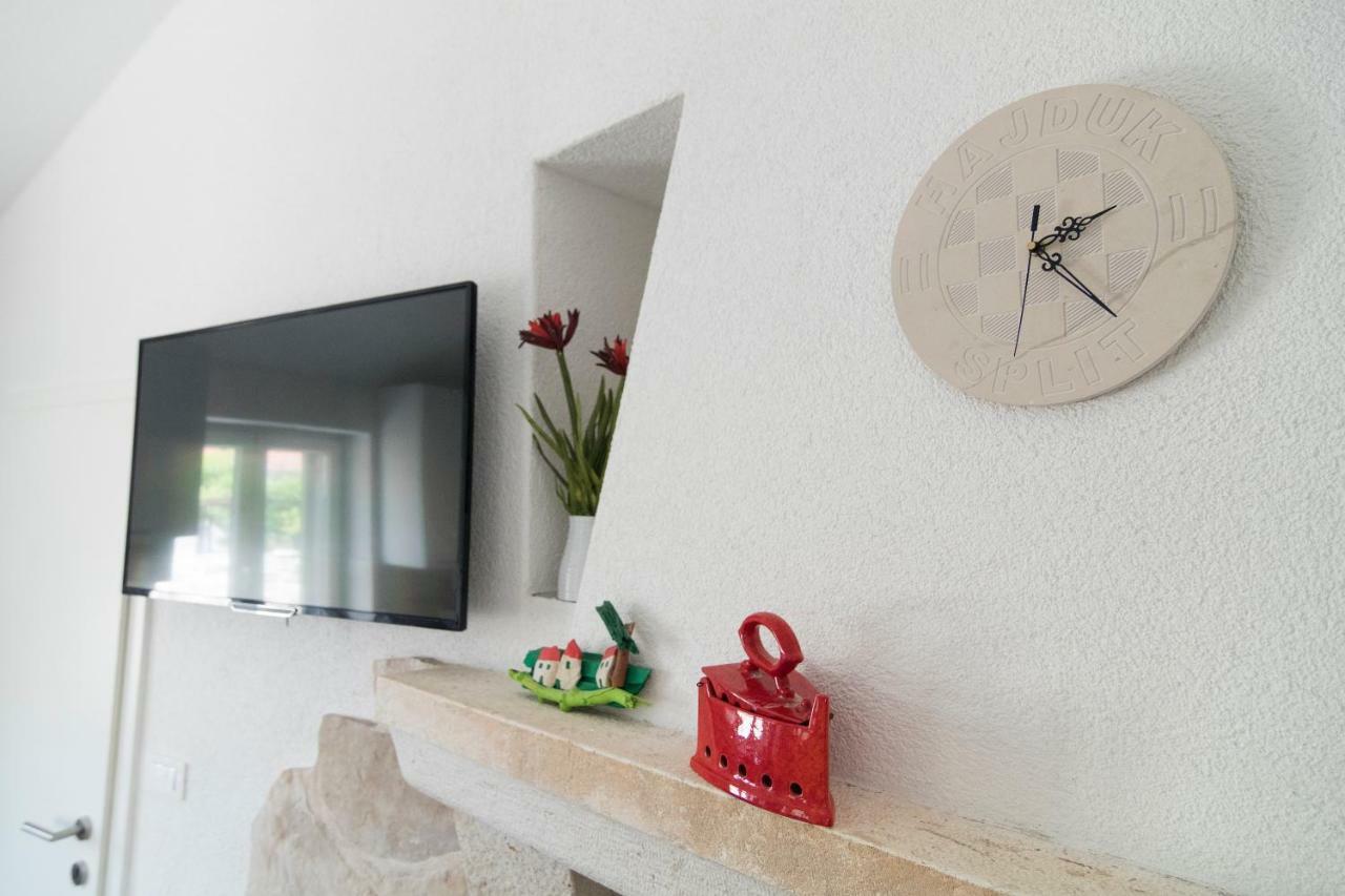 Studio Apartment Matoni Postira Dış mekan fotoğraf
